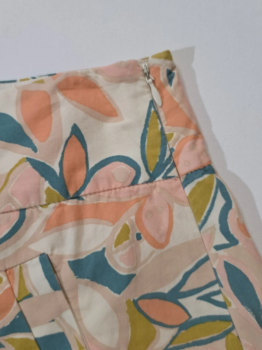 J. Crew Floral Mini Skirt Womens 2‎ Cream Pink Green A-Line High Waist Pleated